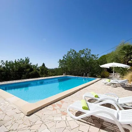 Villa Jacaranda